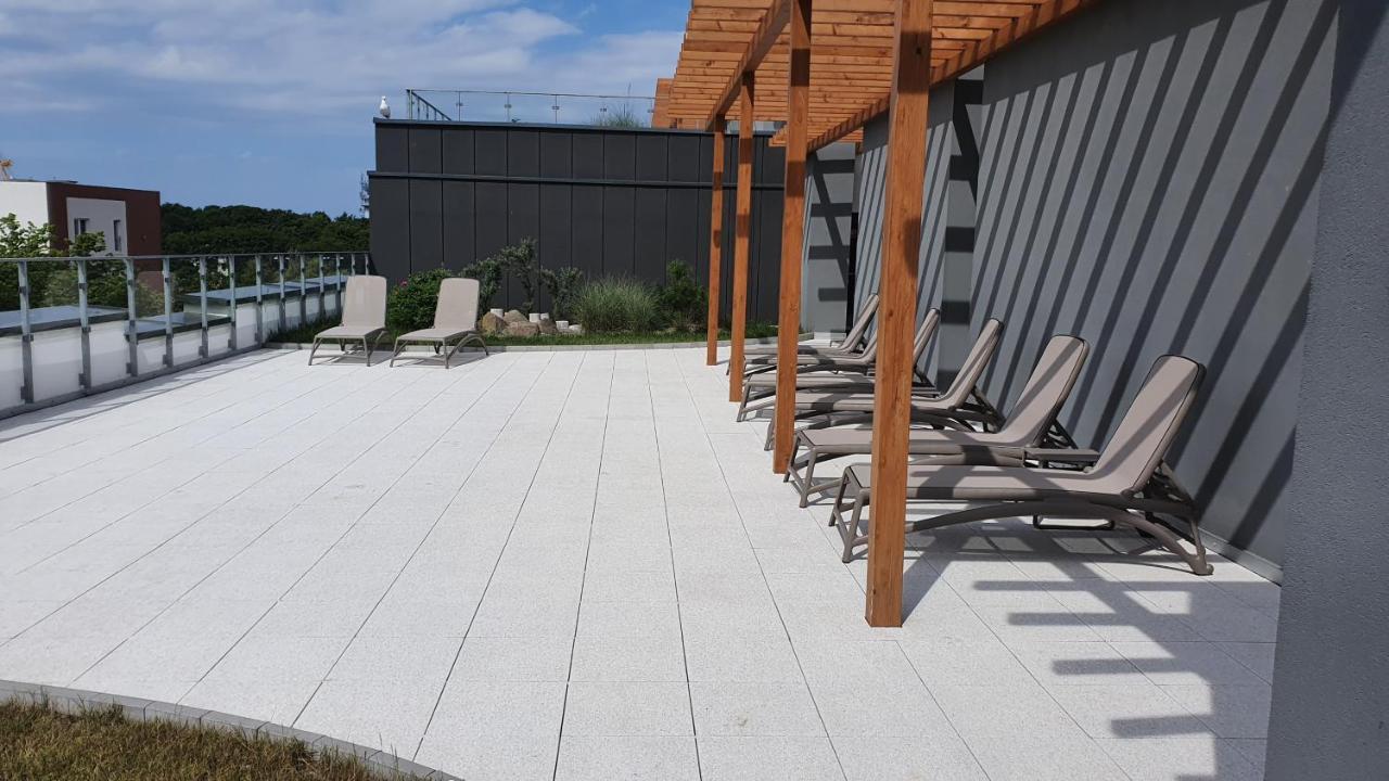 Apartament Baltyk Nadmorskie Tarasy Z Parkingiem Kołobrzeg Esterno foto
