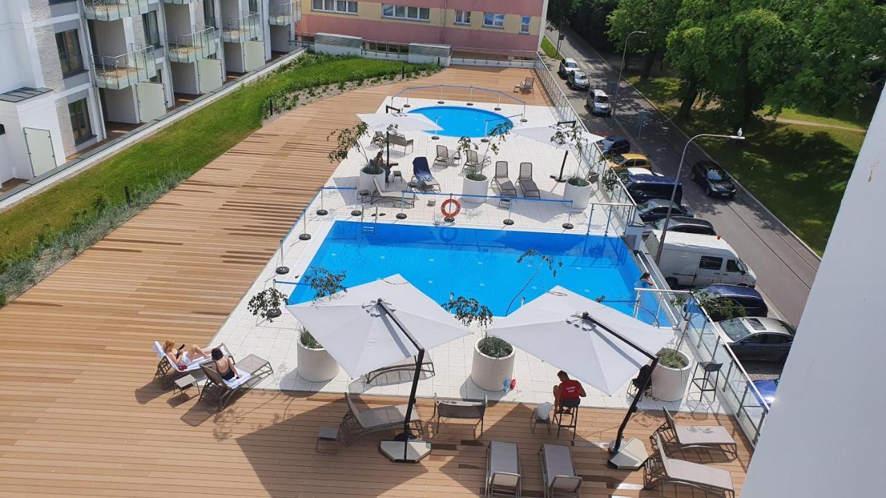Apartament Baltyk Nadmorskie Tarasy Z Parkingiem Kołobrzeg Esterno foto
