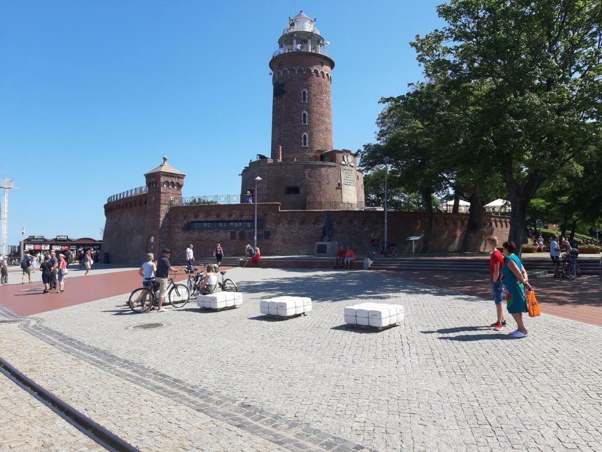 Apartament Baltyk Nadmorskie Tarasy Z Parkingiem Kołobrzeg Esterno foto