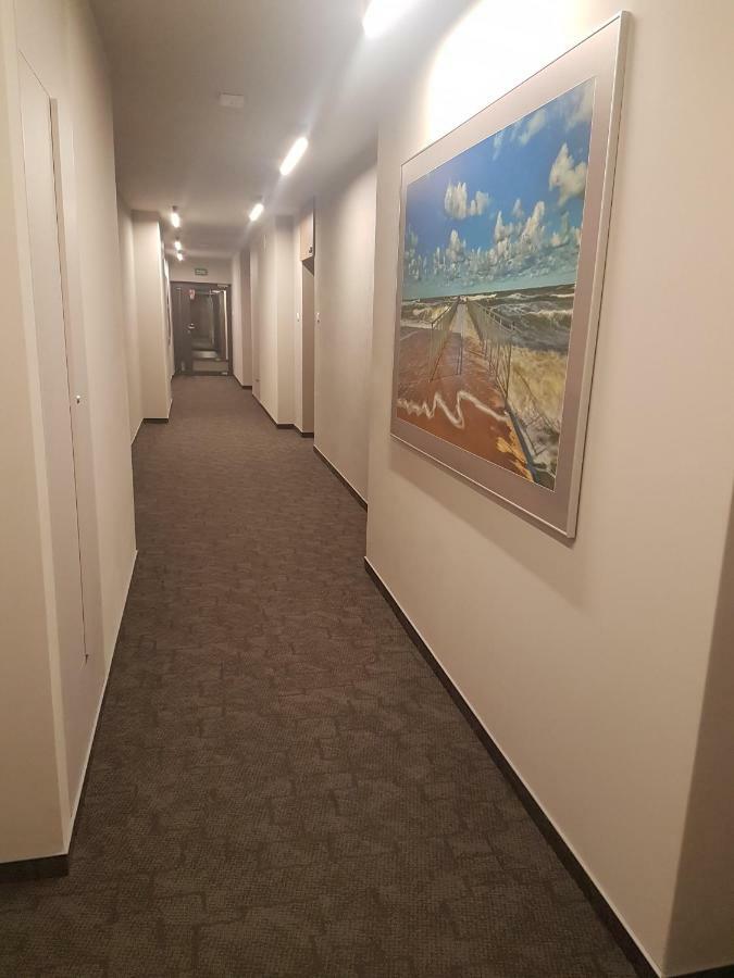 Apartament Baltyk Nadmorskie Tarasy Z Parkingiem Kołobrzeg Esterno foto