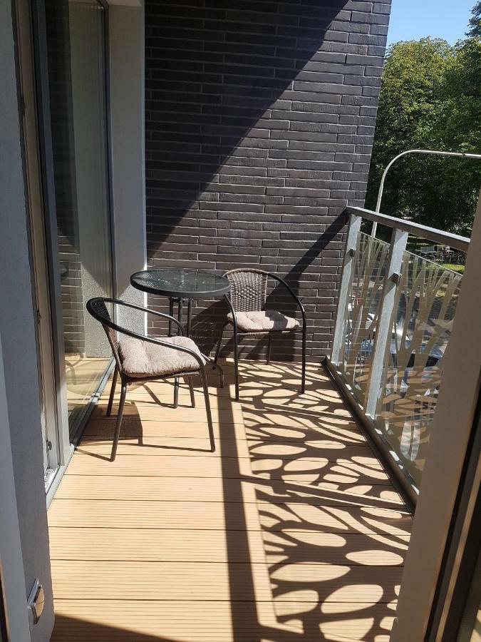Apartament Baltyk Nadmorskie Tarasy Z Parkingiem Kołobrzeg Esterno foto