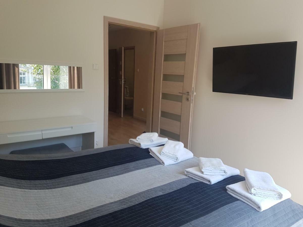 Apartament Baltyk Nadmorskie Tarasy Z Parkingiem Kołobrzeg Esterno foto