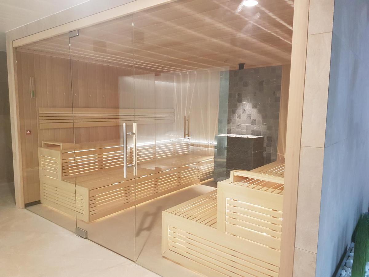 Apartament Baltyk Nadmorskie Tarasy Z Parkingiem Kołobrzeg Esterno foto